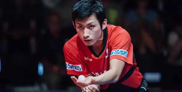 Bild: Jin Ueda muss auf seinen ersten Einsatz für Bad Königshofen noch etwas warten (©ITTF)